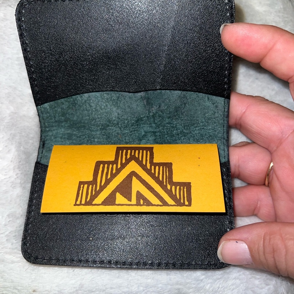 Card holder - Picture 3 of 8